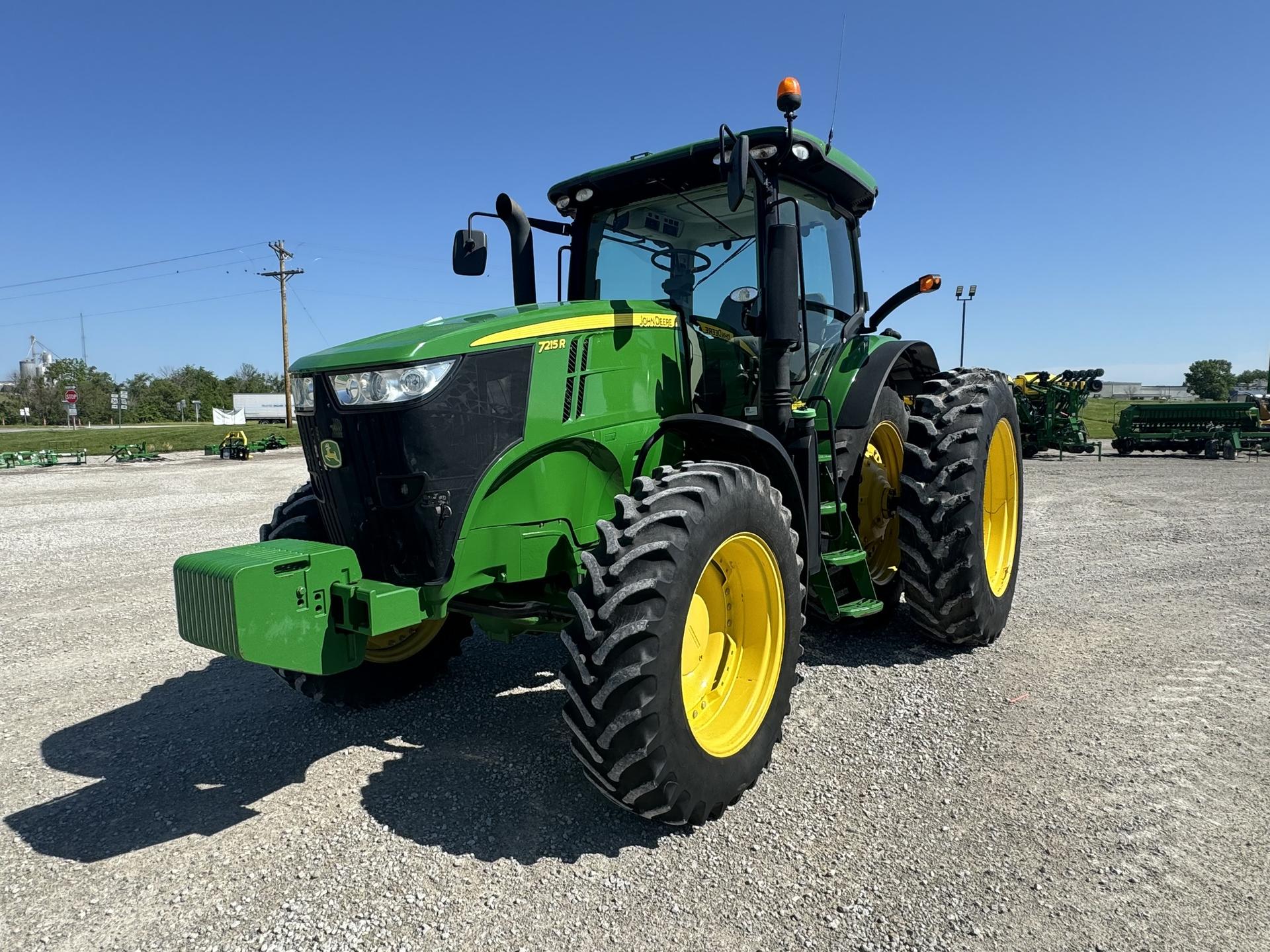 John Deere 7215R Tractor | AllMachines
