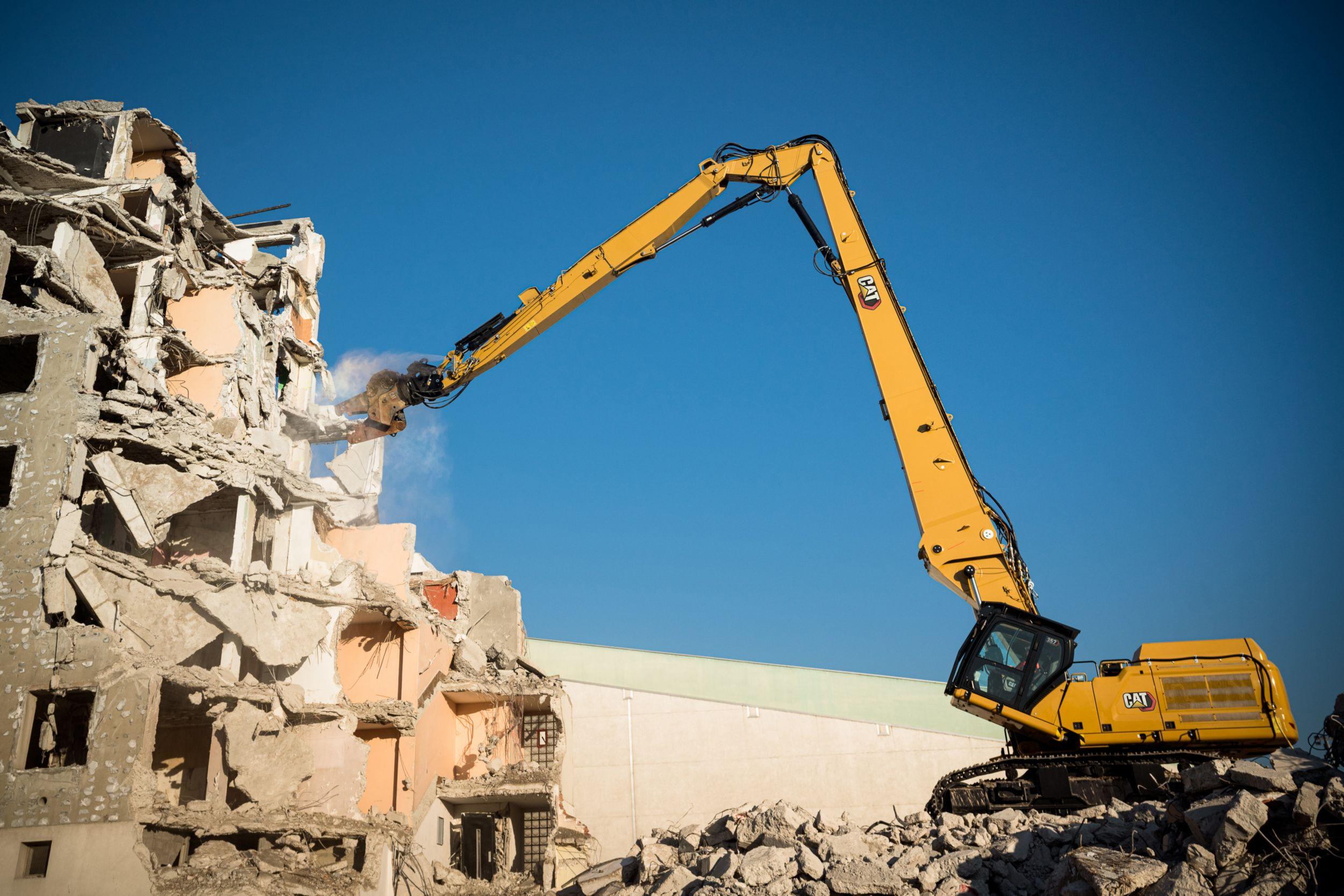 CAT 352 UHD Excavator | AllMachines