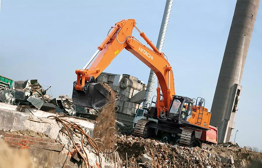 バッグ Hira ZX690LCH-7 / ZX690LCR-7 Large Excavators - HitachiCM Europe