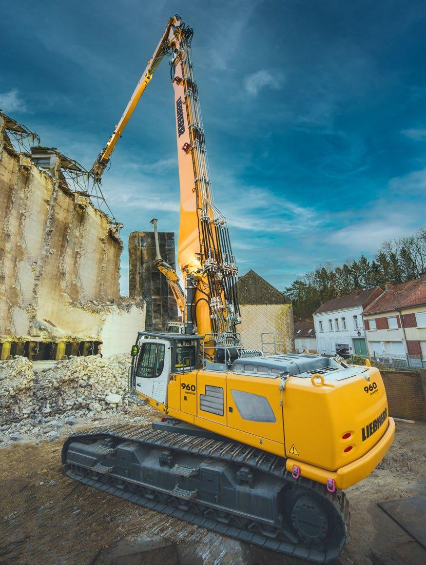 Liebherr R 960 デモリッションエクスカベーター 1:50 Conrad Liebherr R 960 Demolition Excavator by Cranes Etc TV