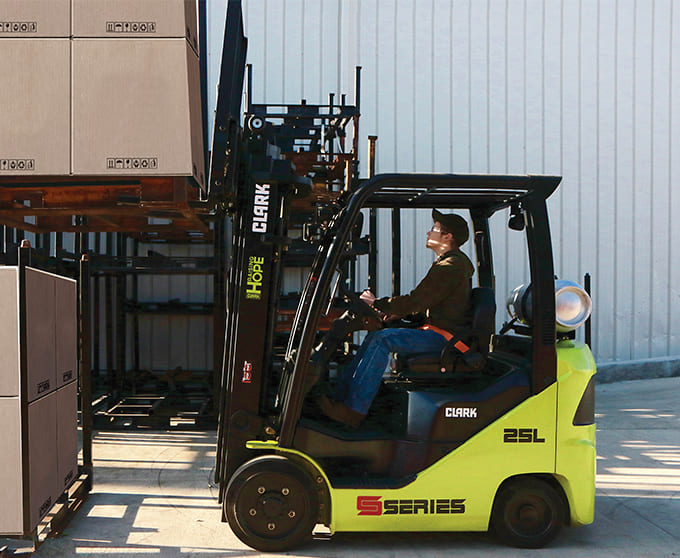 Clark S25D Forklift: Specs, Dimensions, Manuals