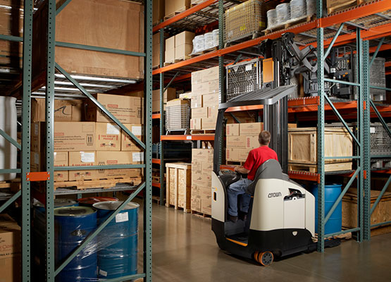 Crown ESR 1220-30 Reach Truck: Specs Manuals