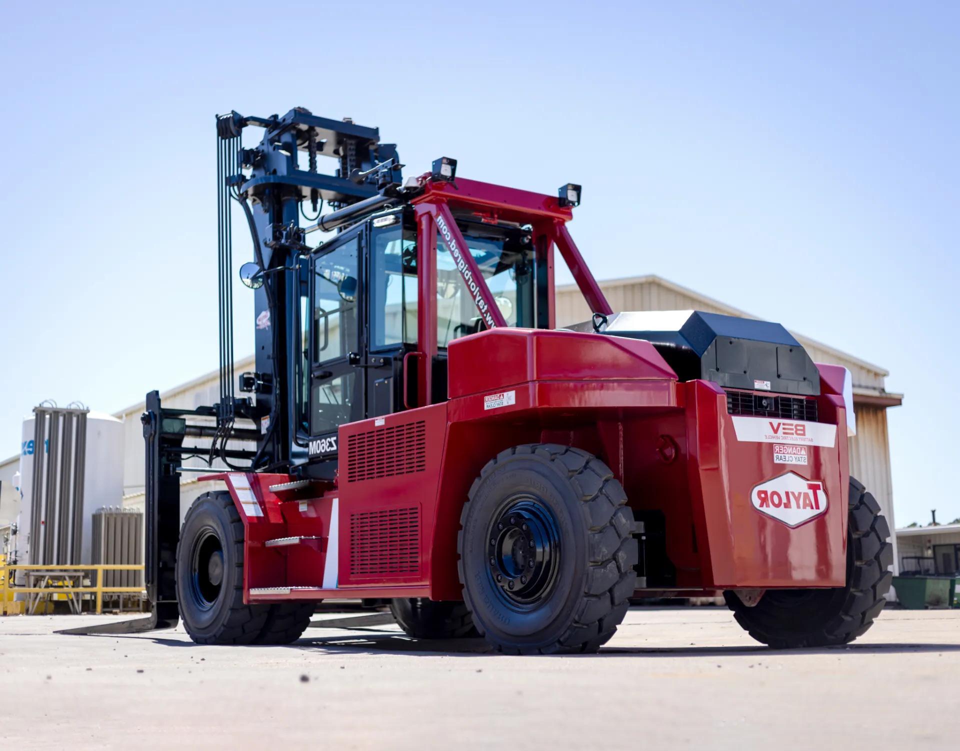 Logan Taylorさん専用 Taylor Z-360M Forklift: Specs, Dimensions, Manuals