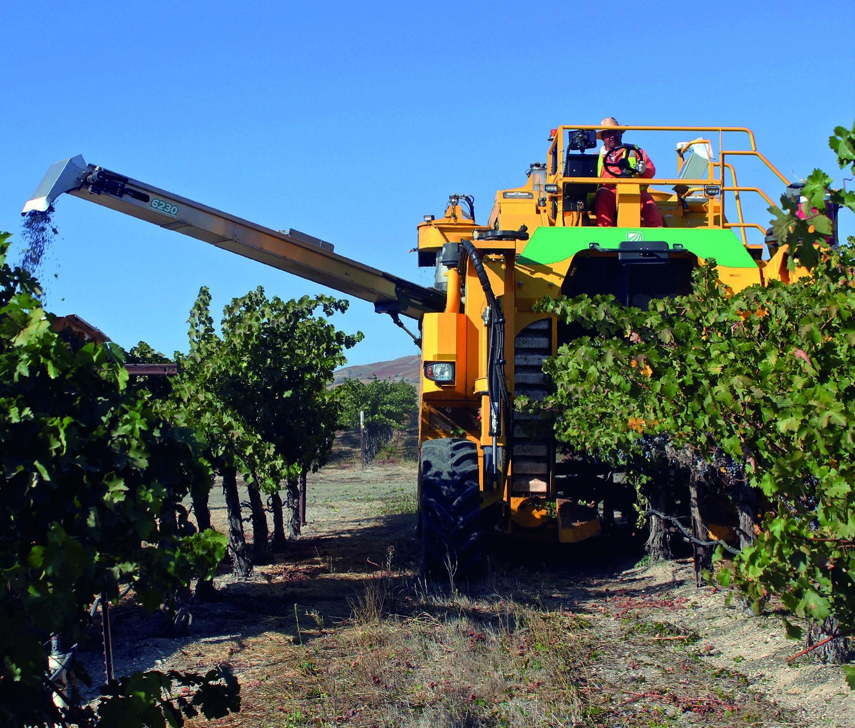 ココナッツ Oxbo 6430 Specialty Crop Harvester Specs