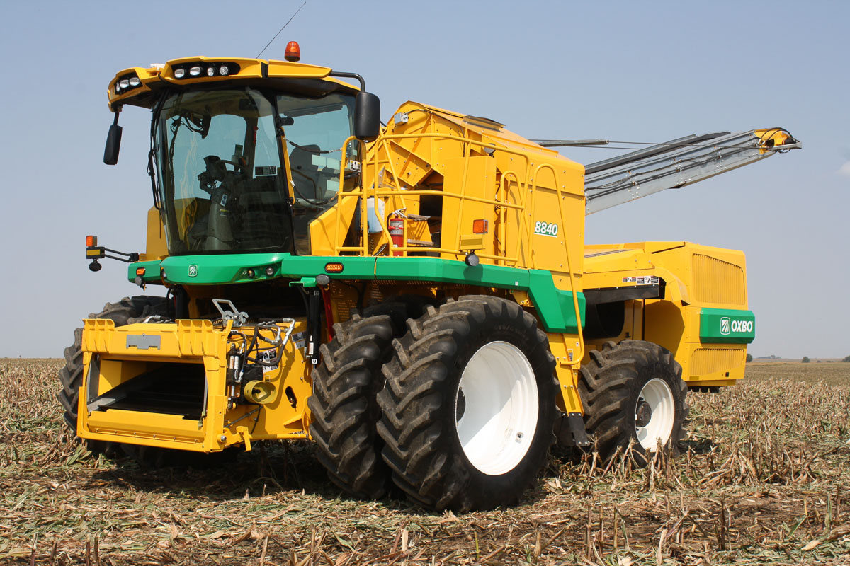 Oxbo 8840 Specialty Crop Harvester Specs