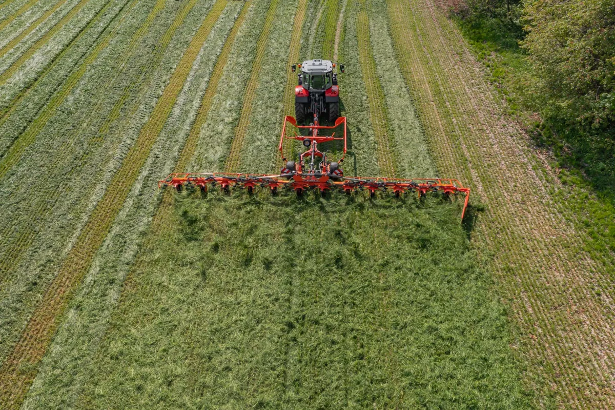 KUHN GF 13003 T Tedder Specs and Reviews | AllMachines