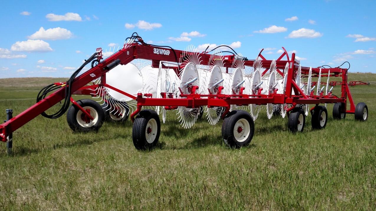 ROWSE WR1400 Rake Specs and Reviews | AllMachines