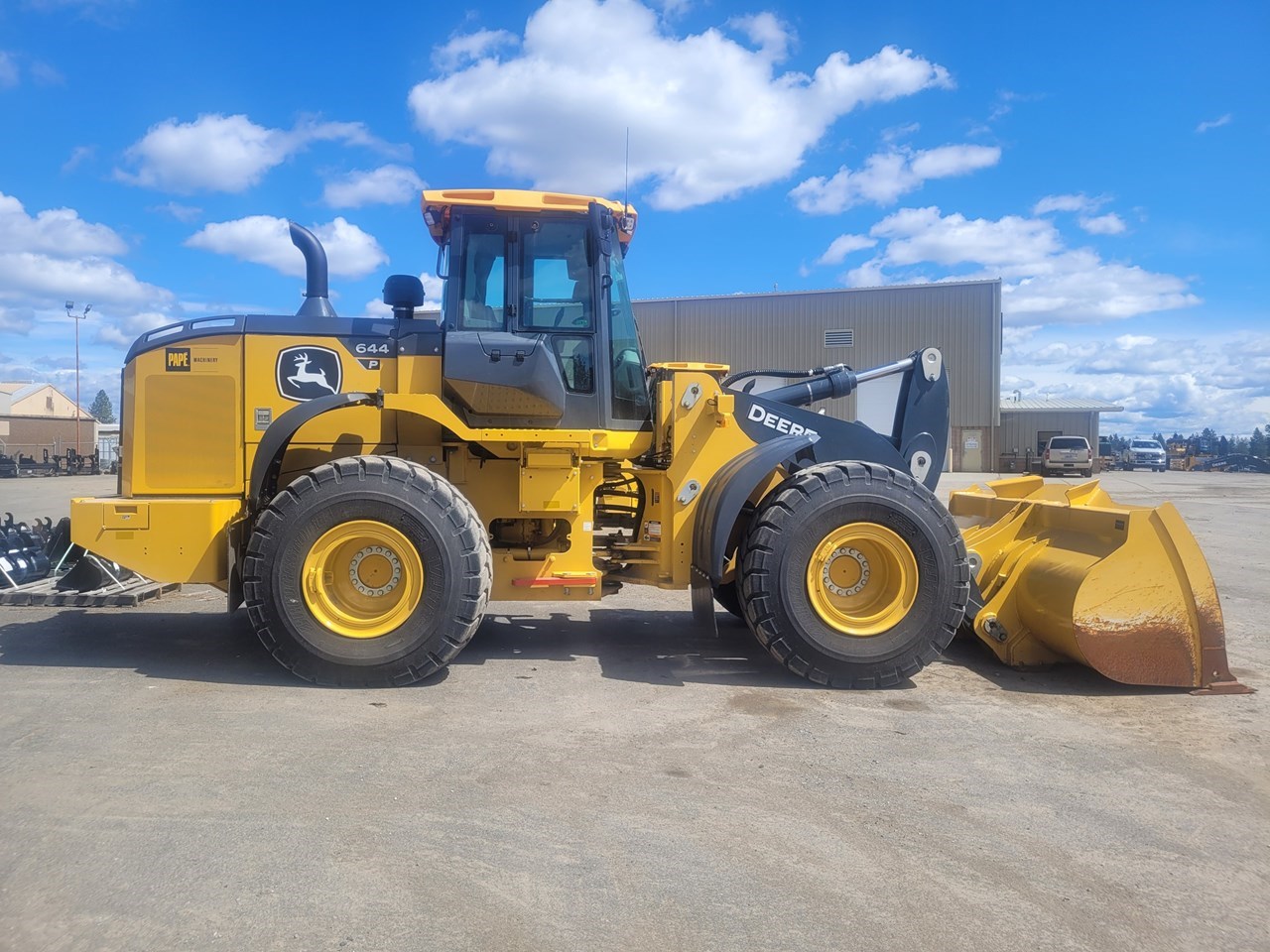 John Deere 644 P-Tier Loader | AllMachines