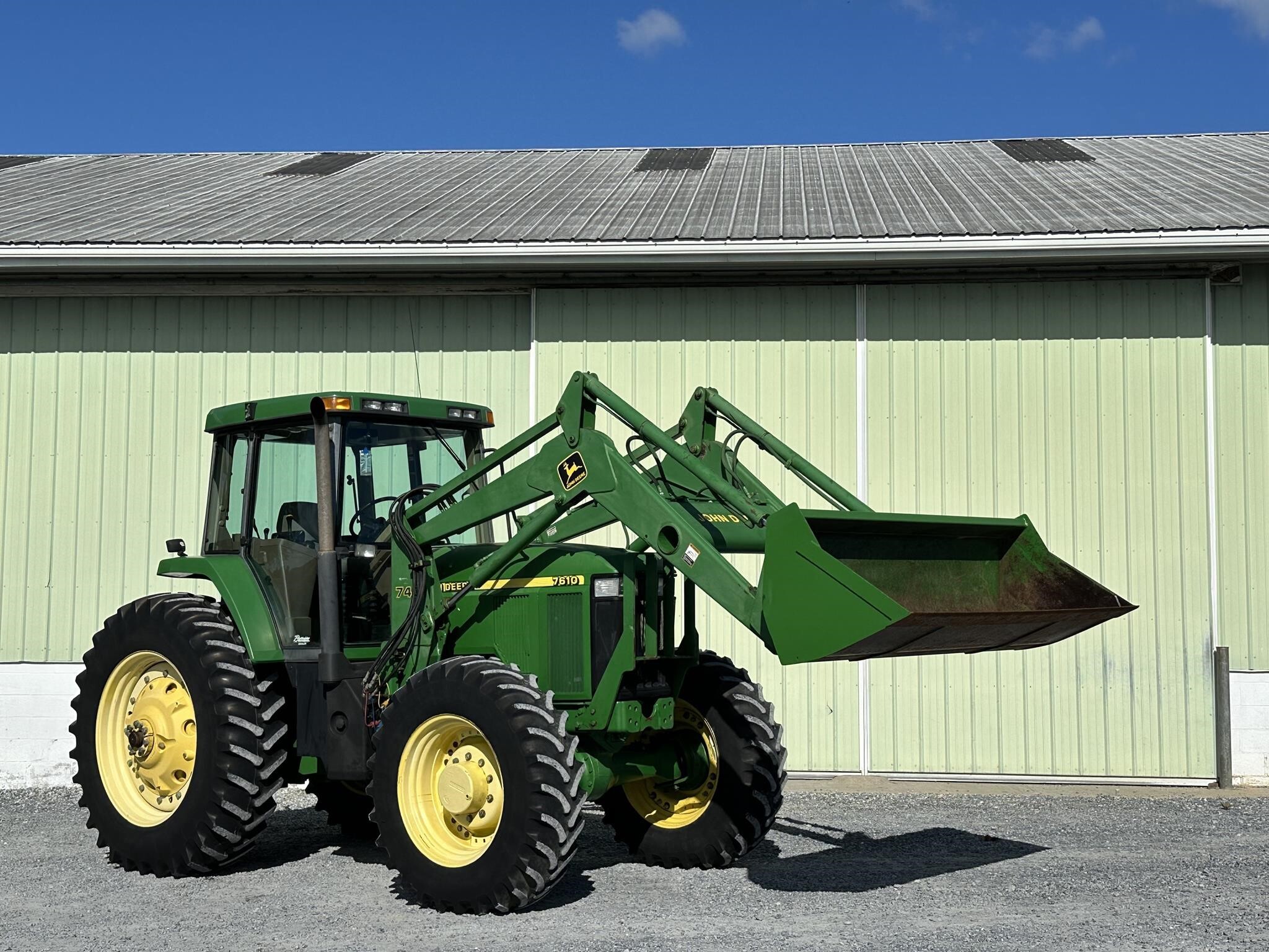 John Deere 7610 Tractor | AllMachines