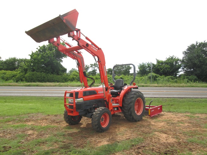 Kubota L5030HST Tractor