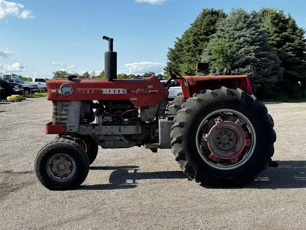 mf Massey Ferguson 1030 Tractor | AllMachines