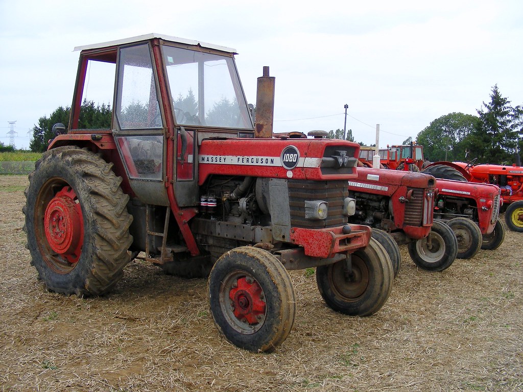 Massey Ferguson 1080: Attachments, Specs, Price