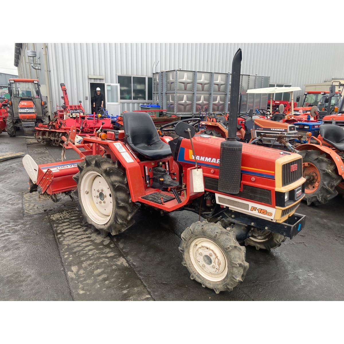 YANMAR ツナギ v1.jpeg
