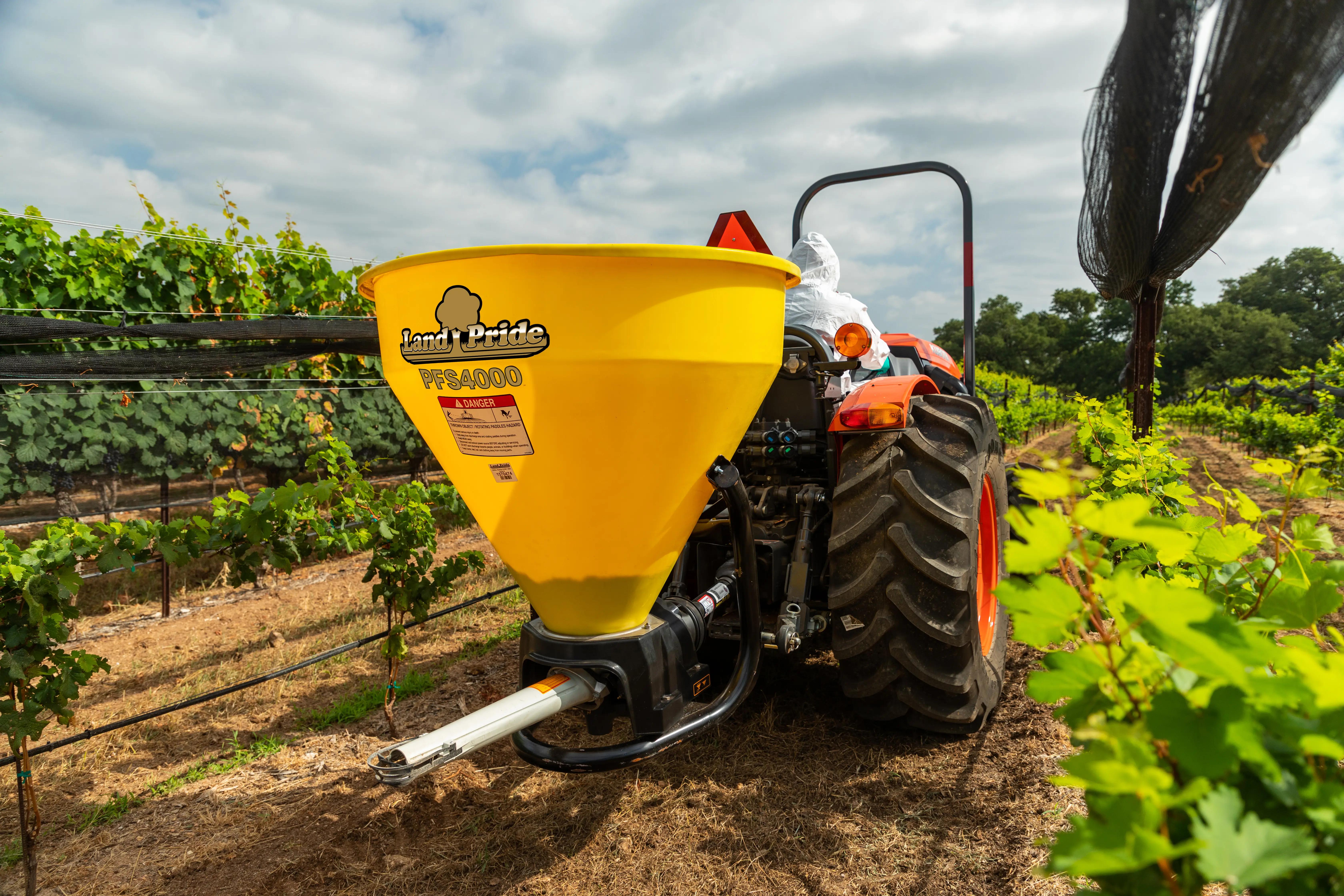 Land Pride PFS5060 Spreader | AllMachines