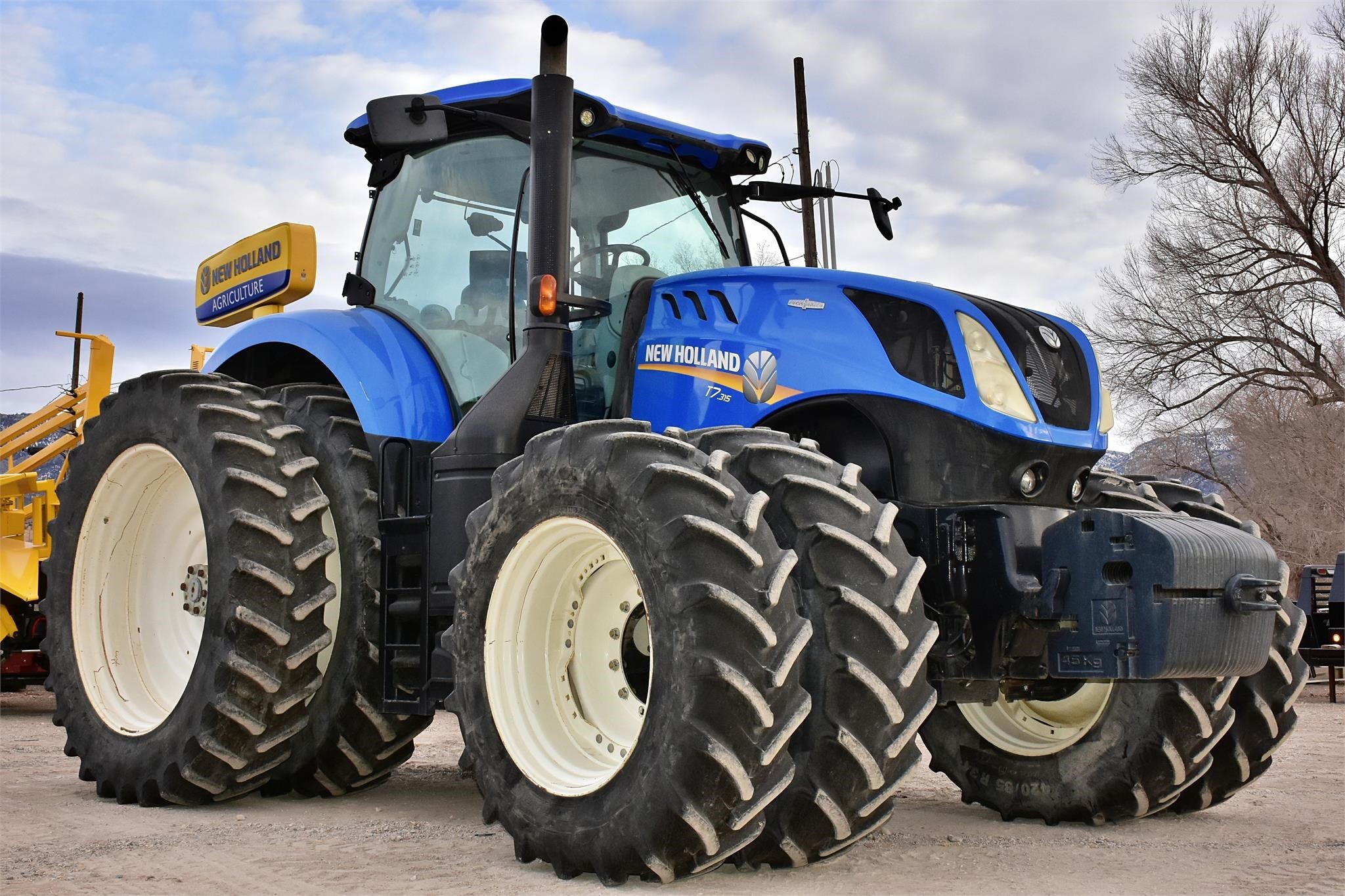 New Holland T7.315 Heavy Duty with PLM Intelligence