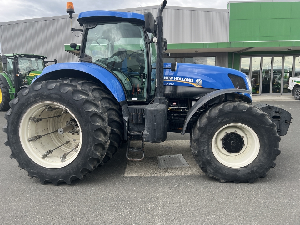 New Holland T7.235 Tractor | AllMachines